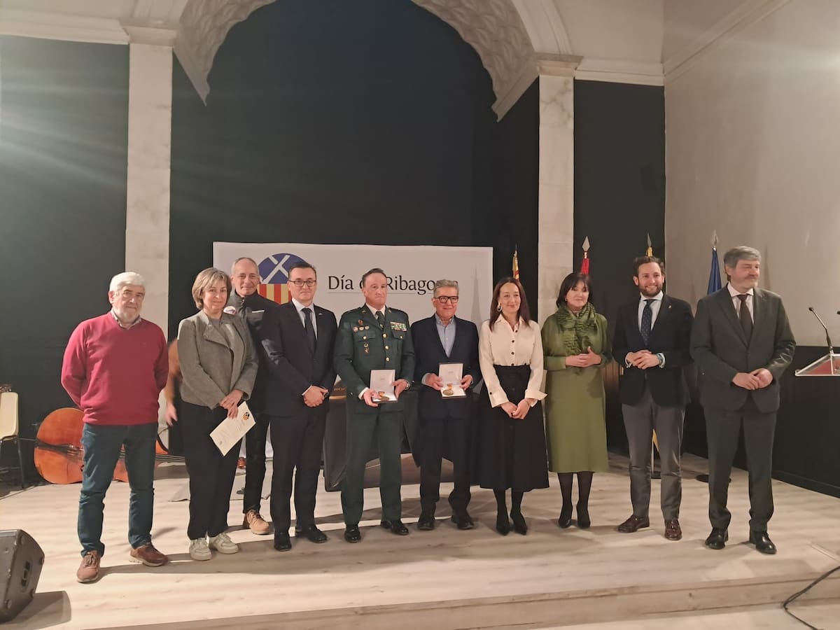 La Comarca de Ribagorza entrega sus medallas a Arturo Notivoli y a la Gran Trail Aneto-Posets