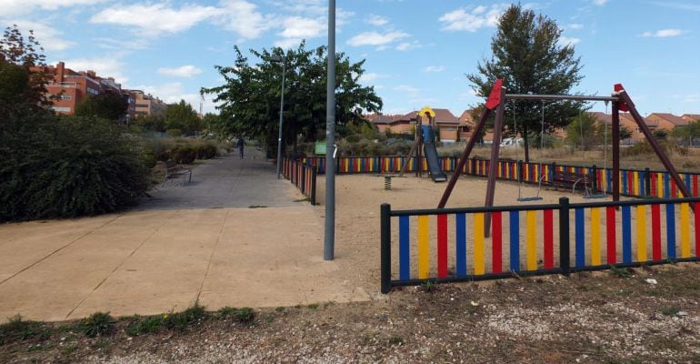 Parque de la calle Cerro Domingo Vicente en Paracuellos de Jarama