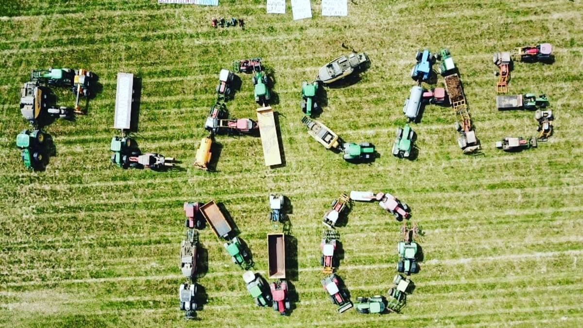 Asamblea de la Plataforma Unitaria contra la Autopista Eléctrica