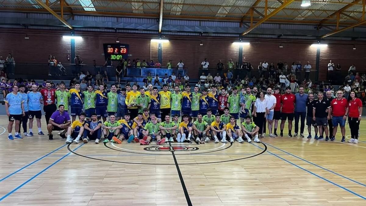 El Balonmano Zamora se lleva el Manuel Camba