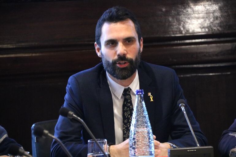 El president del Parlament, Roger Torrent, durante la reunión de la Mesa del Parlament 