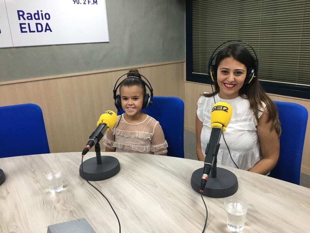 Nahia Tomás y Eva Vicente en Radio Elda Cadena SER