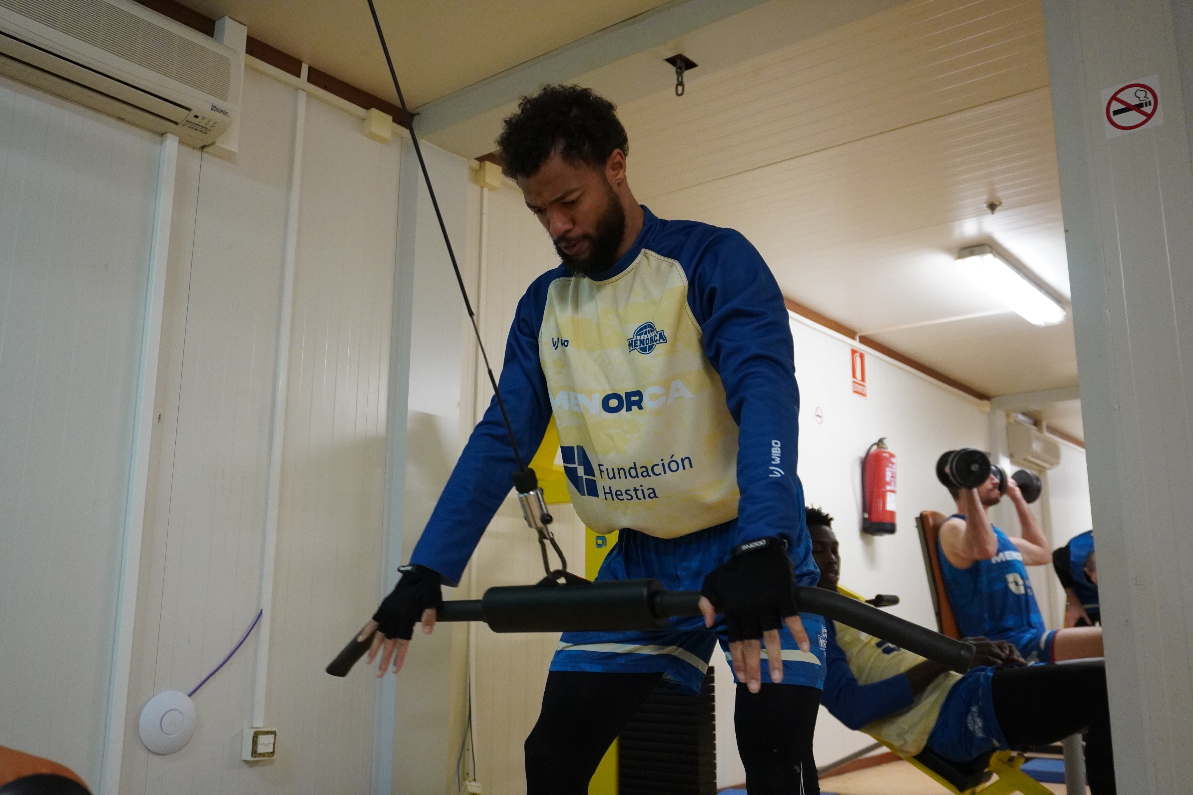 Els jugadors de l'Hestia tenen feina extra aquests dies per agafar forces suplementàries de cara a la part final de la fase regular