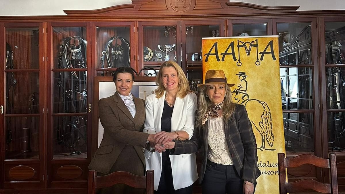 La Yeguada Cartuja Hierro del Bocado pone en valor el papel de la mujer en el mundo del caballo