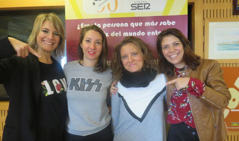 Paz Santana, Cristina López, Amanda Real y Soco López en el Doctorado Honoris Cádiz