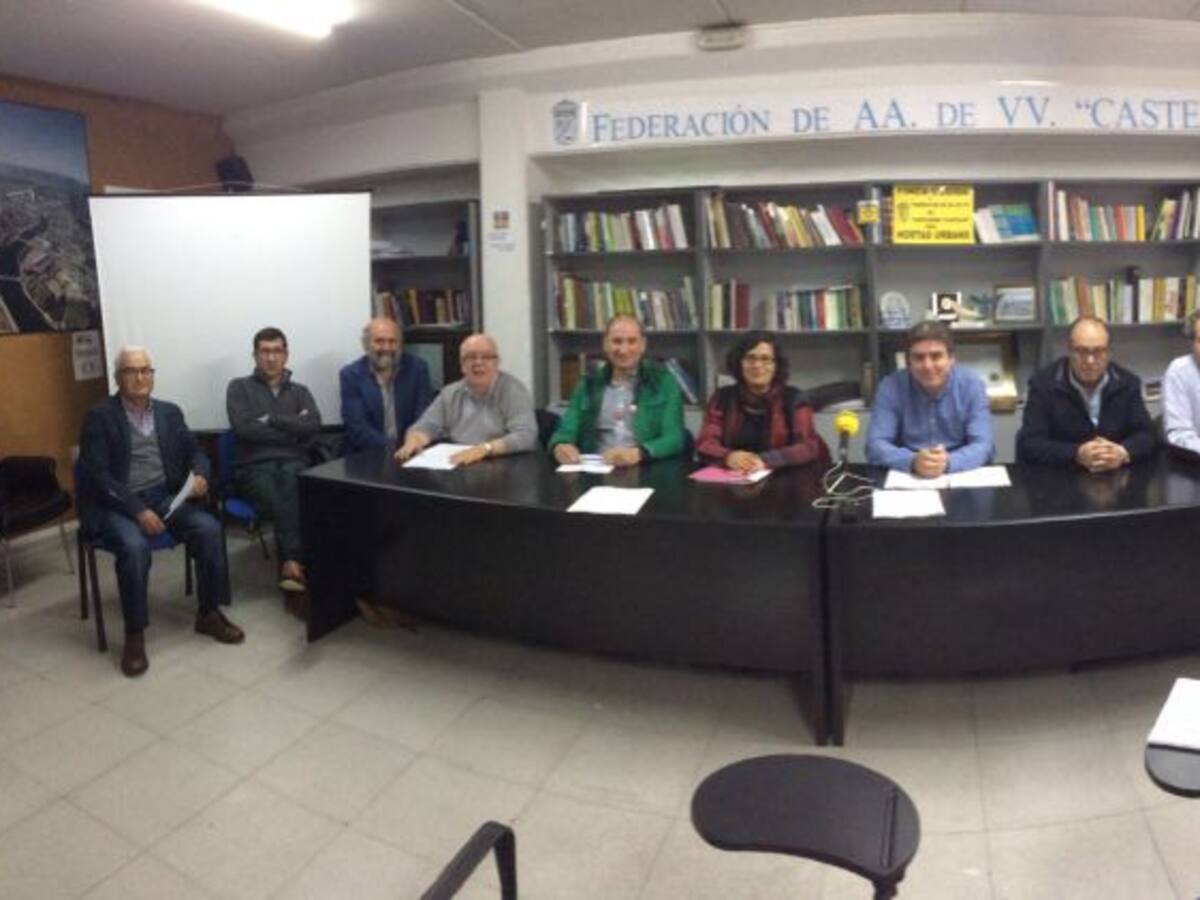 Por un Hospital Público en Pontevedra con un solo edificio