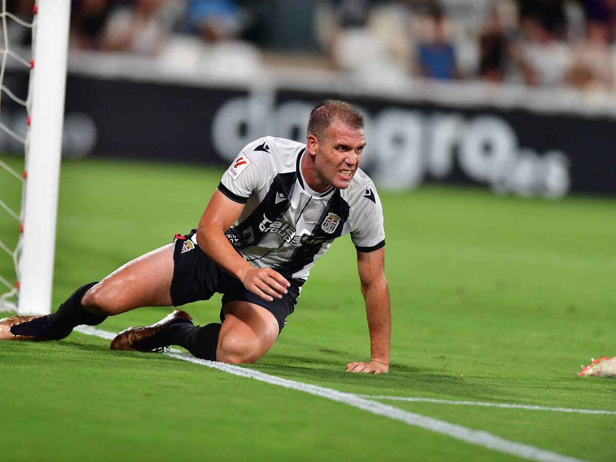 Un 2023 'maldito' en el Cartagonova