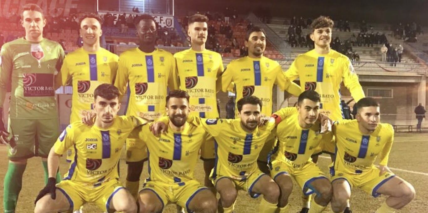 El once inicial de la Arandina en Ávila.