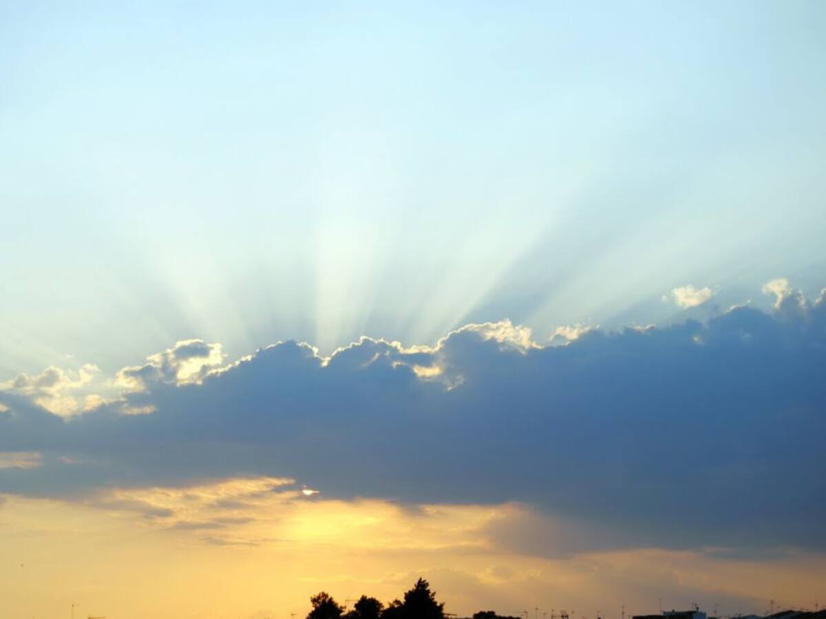 " Aurora rubia, viento o lluvia"