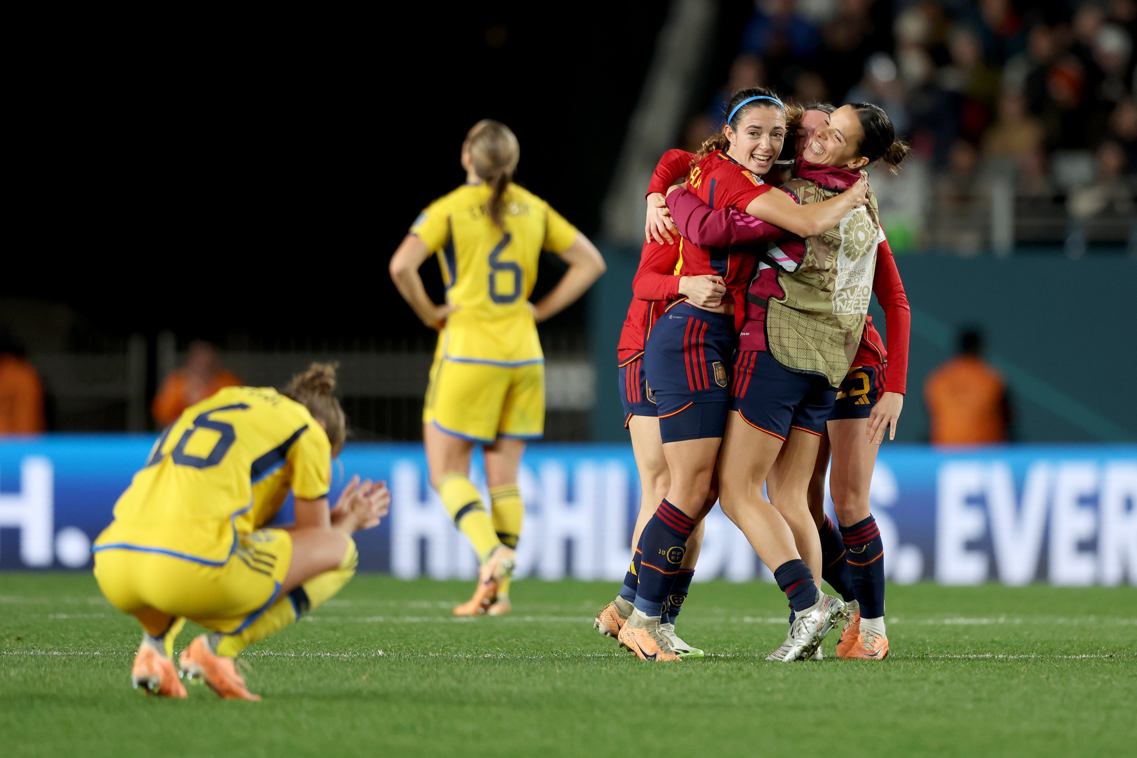 España celebra su pase a la final tras ganar a Suecia por 2-1. (Mundial de Fútbol, Nueva Zelanda, España, Suecia) EFE/EPA/BRETT PHIBBS AUSTRALIA AND NEW ZEALAND OUT EDITORIAL USE ONLY