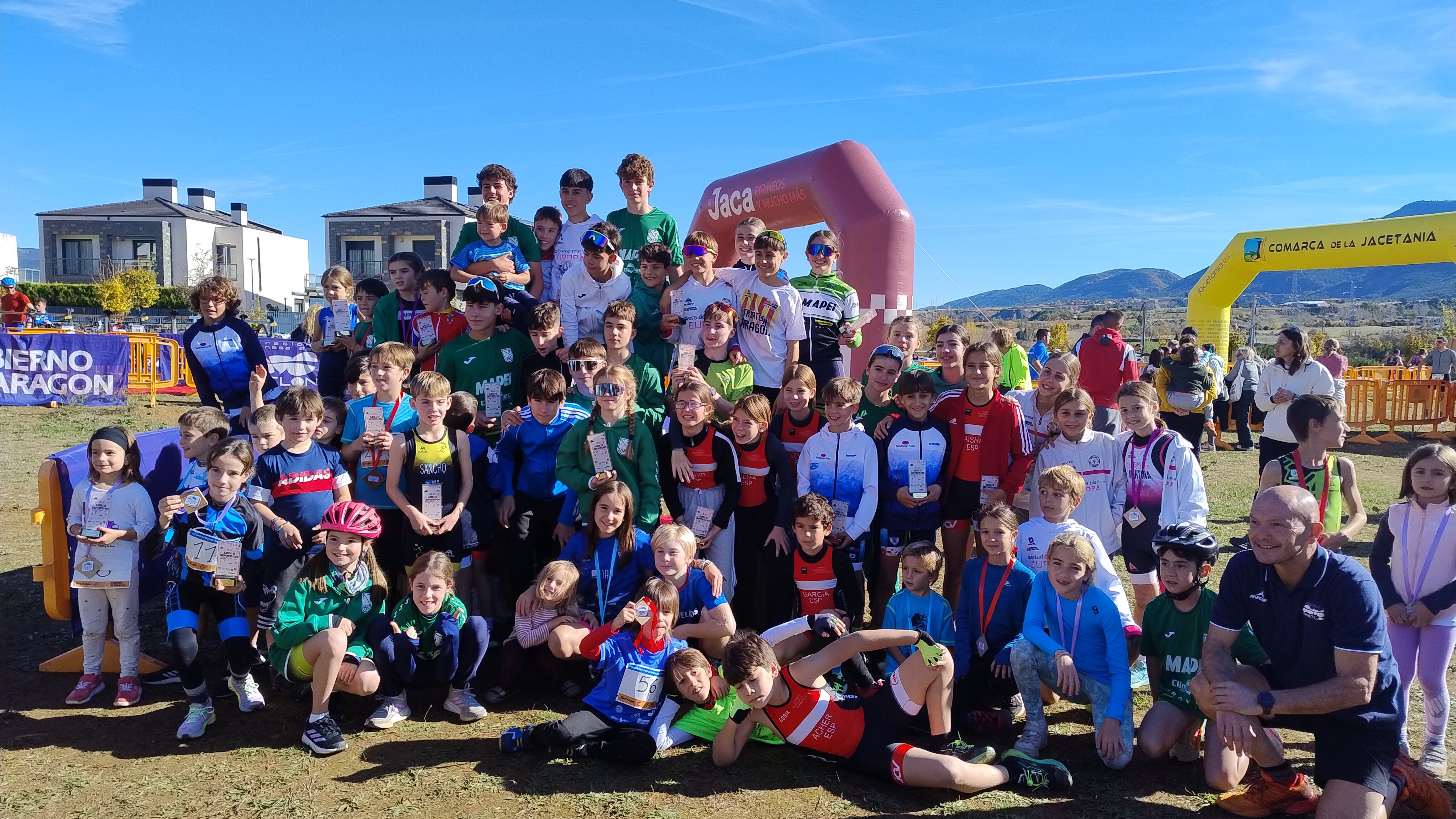 Más de 160 niños y niñas en las pruebas