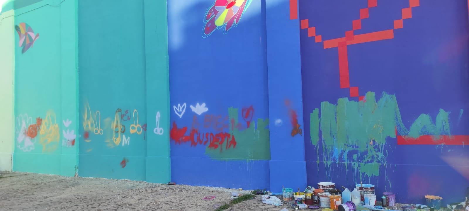 Actos vandálicos en el Silo del Cereal de Linares.