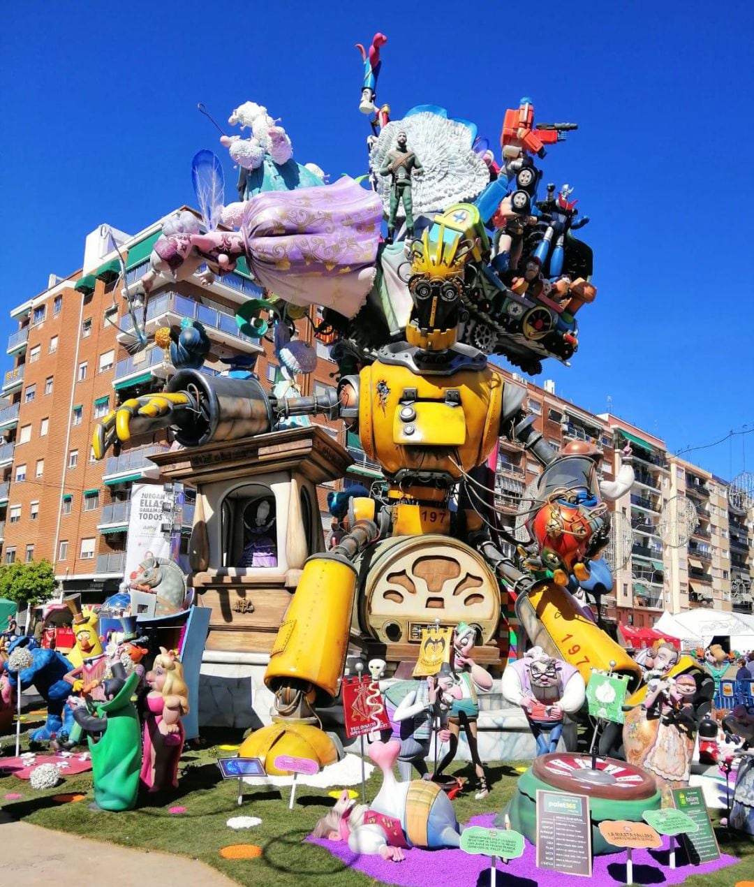 Falla L&#039;Antiga de Campanar