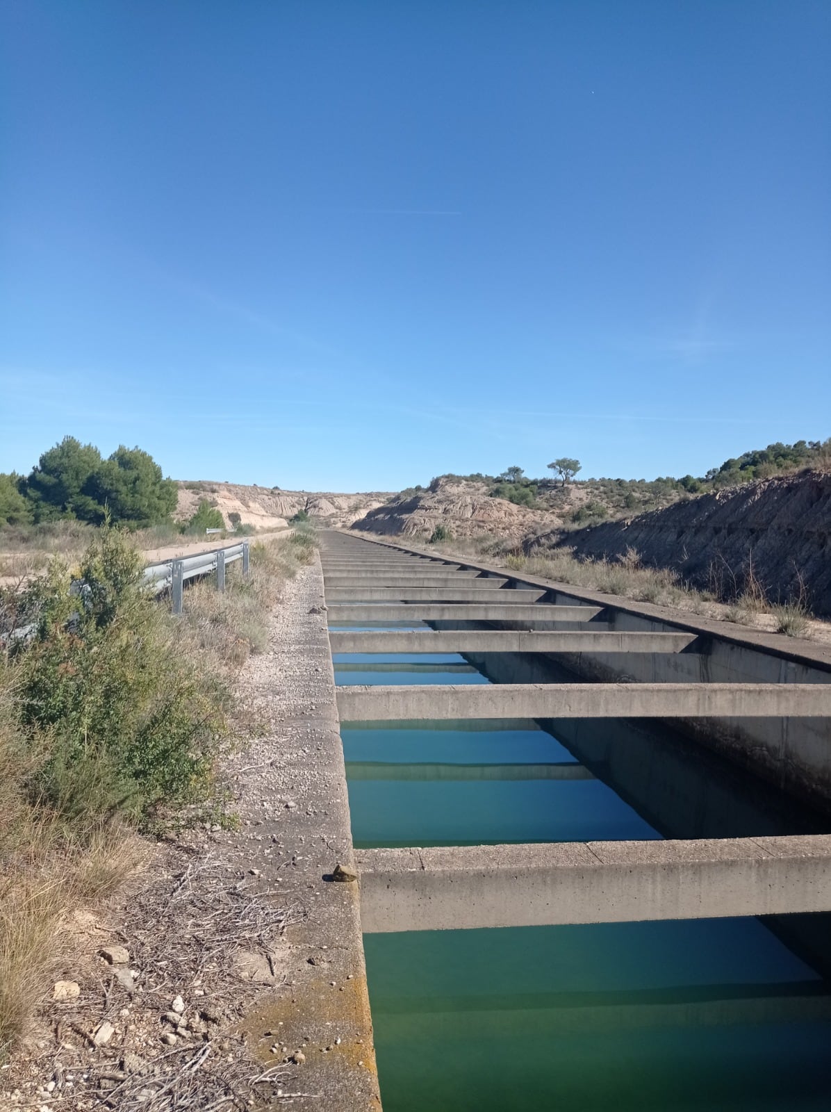 Un tramo del Canal de Monegros