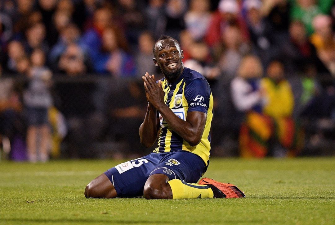 Usain Bolt, durante un partido con el Central Coast Mariner