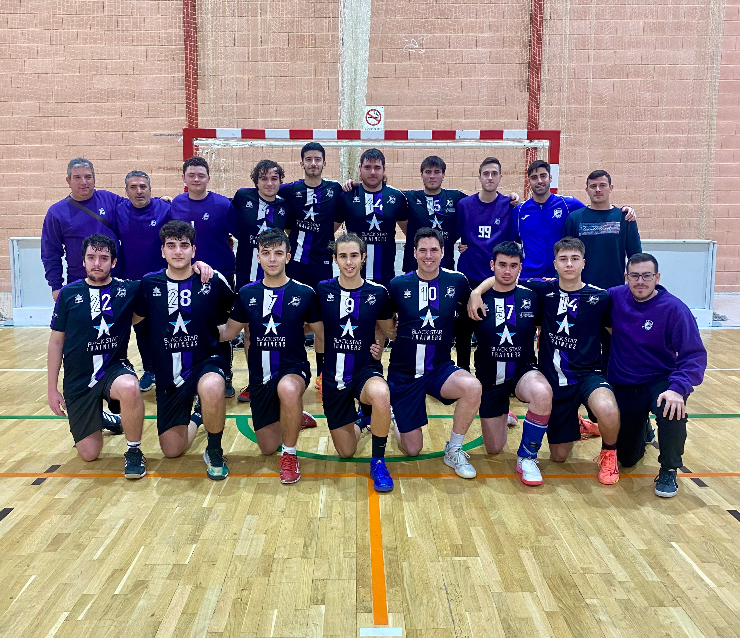 Equipo sénior masculino del Club Balonmano Gandia