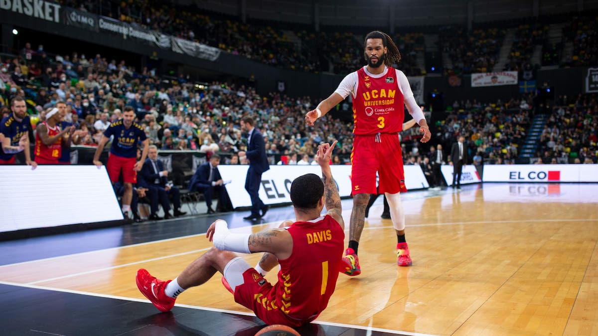 "No recuerdo al UCAM Murcia CB bajando los brazos en algún partido esta temporada"