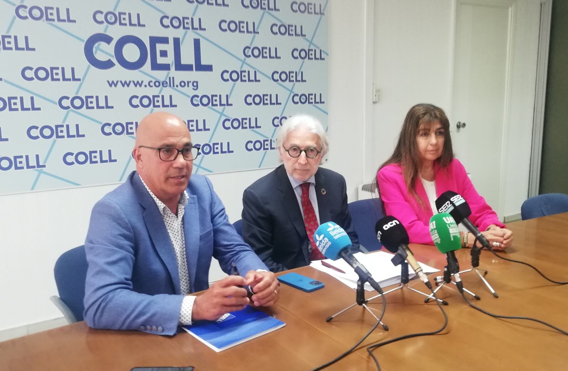 Un moment de la Roda de premsa a la COELL després de la reunió del president de Foment, Josep Sánchez Llibre amb empresaris de Lleida.