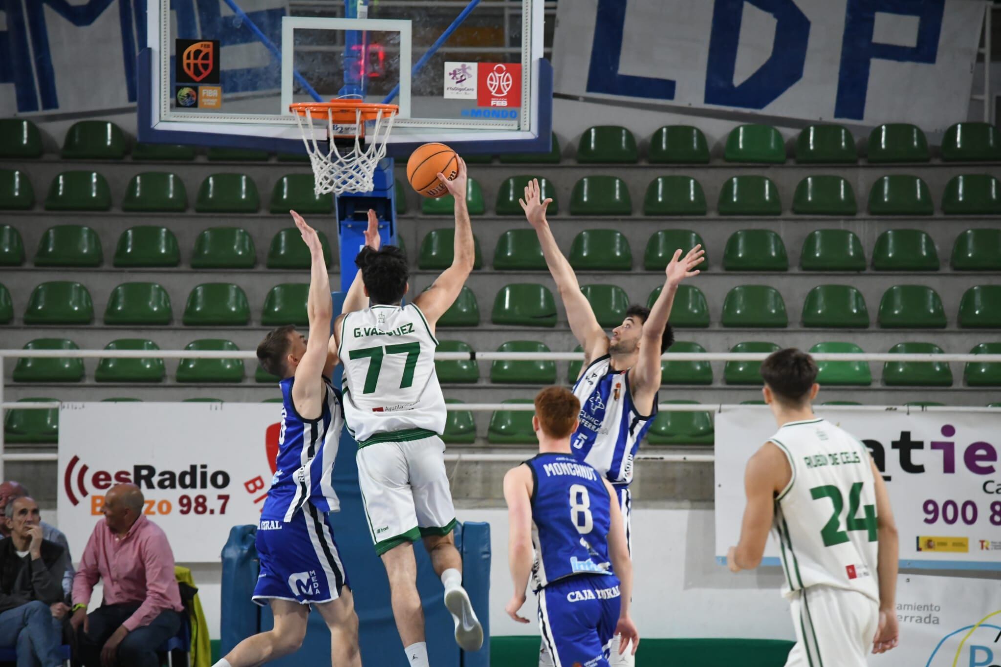 Lobe Huesca la Magia fue superado por Clínica Ponferrada