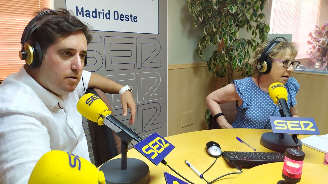 Los periodistas Gustavo Muñana y Elisa Blanco