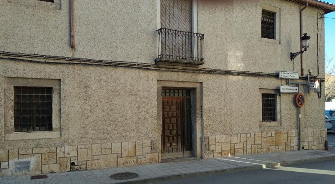 Edificio en el que estaba la antigua Cámara Provincial Agraria en Tarancón, en la calle Melchor Cano.