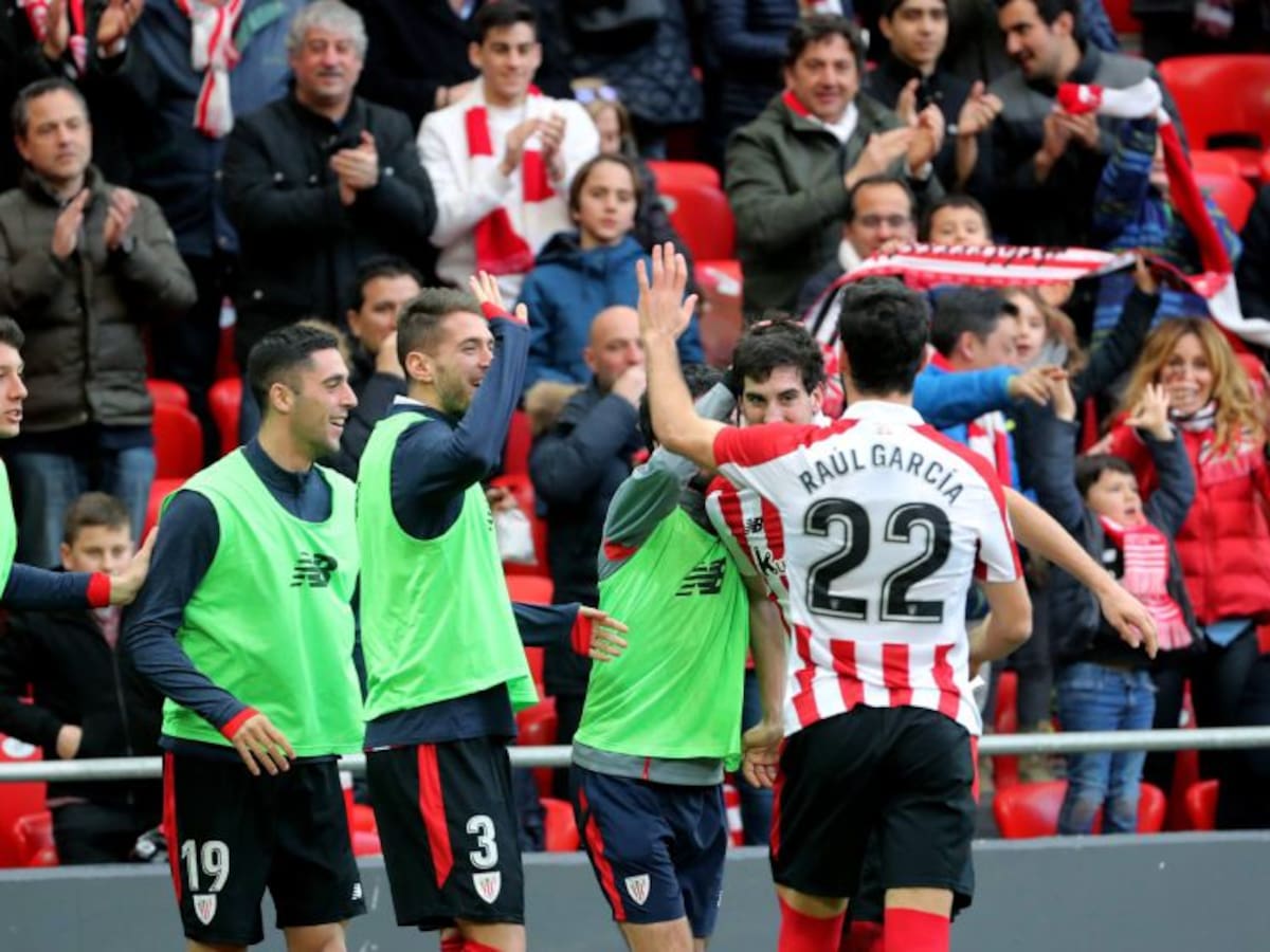 El Athletic vence al Málaga con un Kepa salvador
