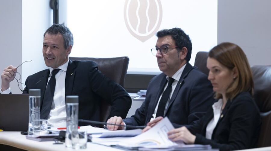 David Astrié, Miquel Canturri i Rosa Maria Sabaté, en sessió de comú