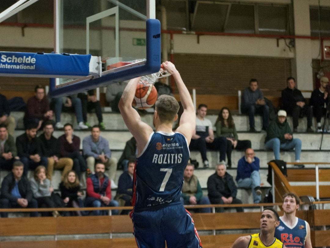 La sorpresa de la jornada en la liga LEB Oro, fue la victoria del COB en la cancha del Oviedo.