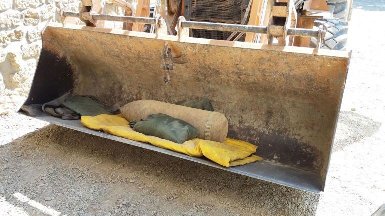 Desactivado un proyectil de la Guerra Civil en Ejea