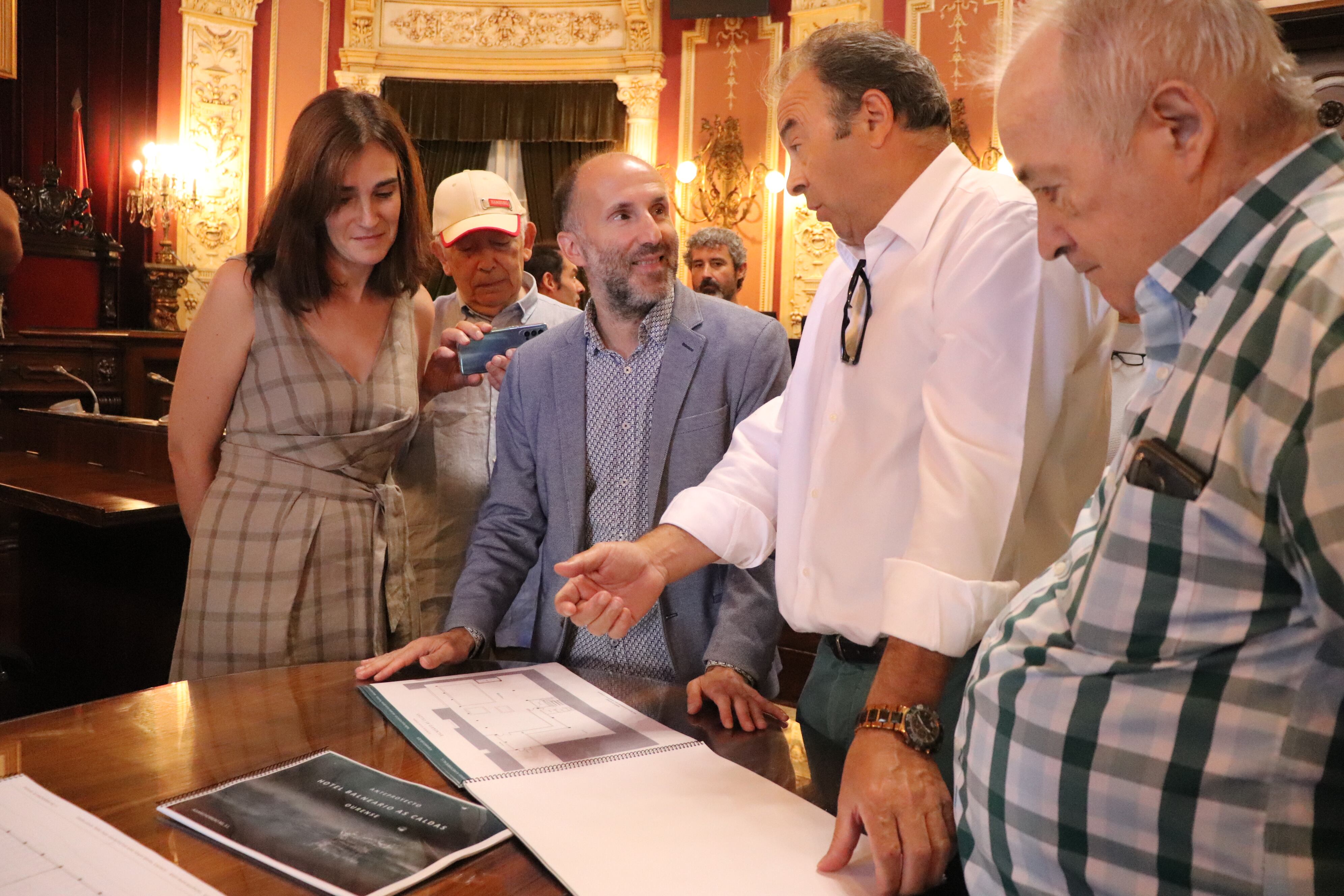 Presentación del anteproyecto de balneario.