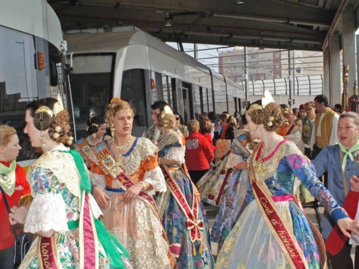 Guía práctica para moverse en Fallas