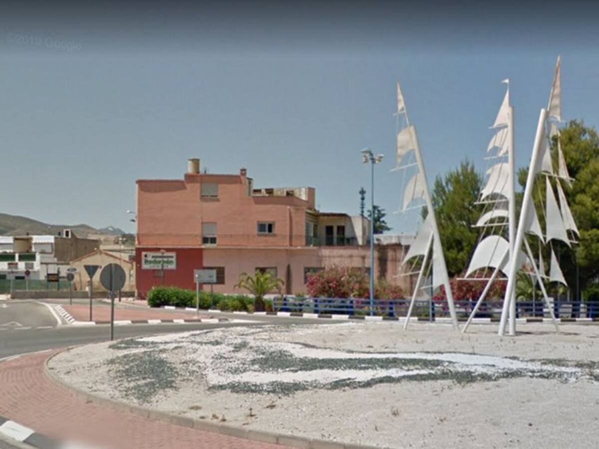 Campaña de concienciación en Beniarjó ante el aumento de la suciedad en las calles durante la pandemia