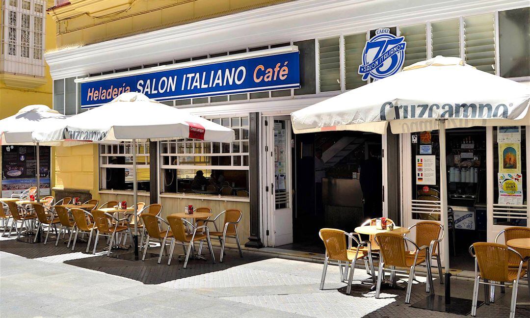 Fachada del establecimiento en la calle Ancha