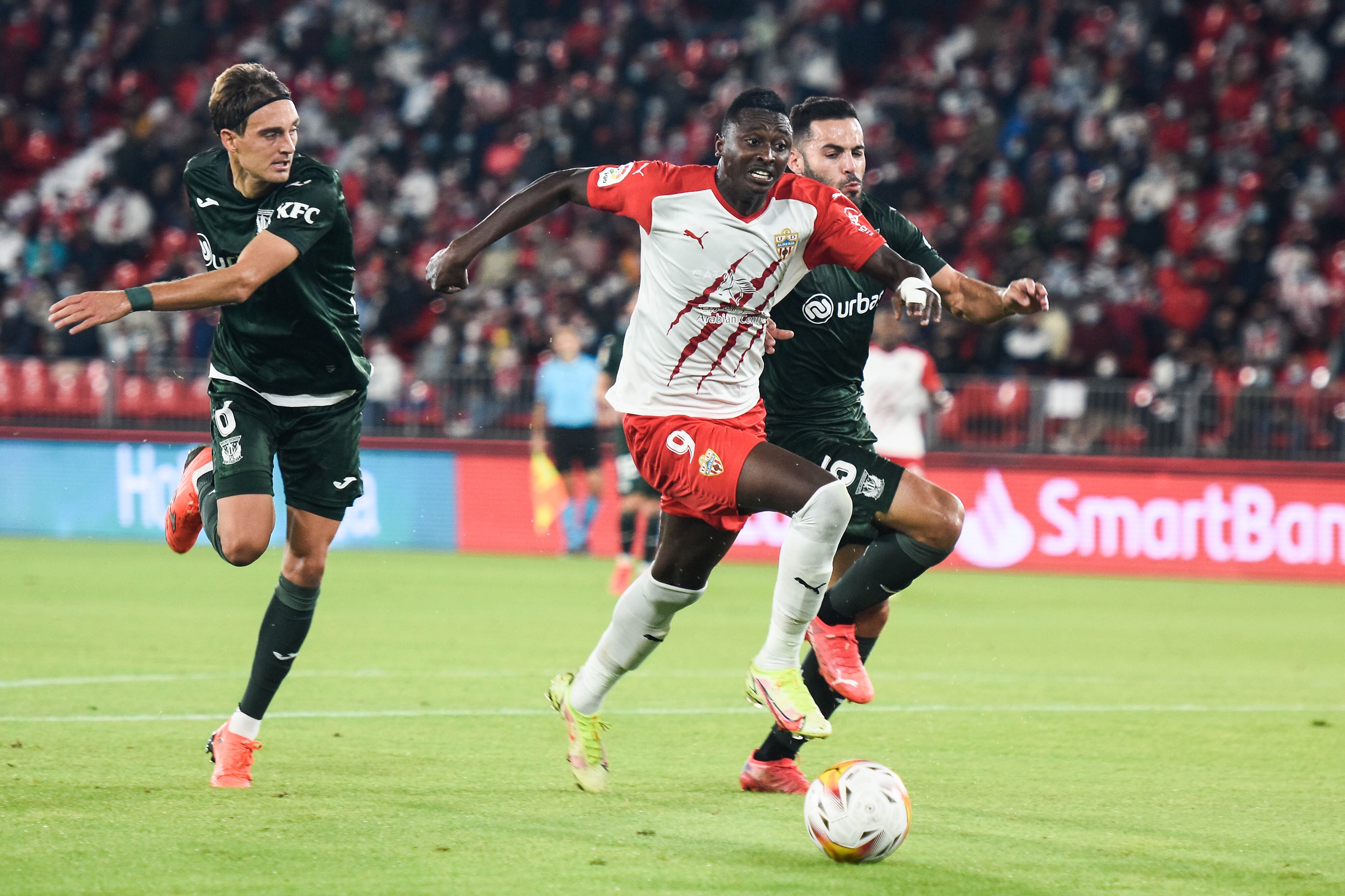 El delantero nigeriano lleva 16 goles.