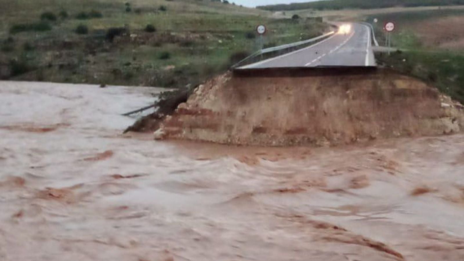 Estado de las carretas en Castilla-La Mancha: estas son las vías cortadas y afectadas por la DANA, según la DGT