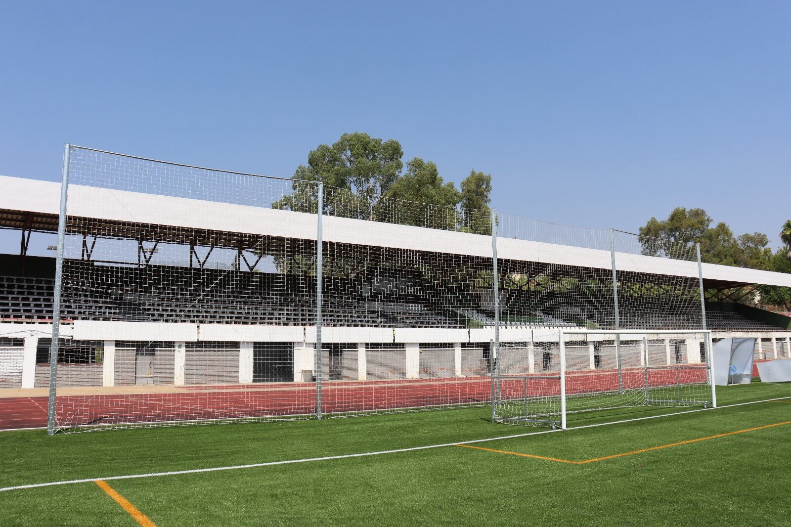 Redes del campo de futbol de Plasencia