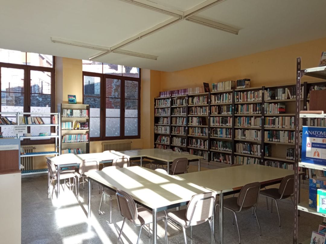 La Biblioteca de Barruelo reabre sus puertas