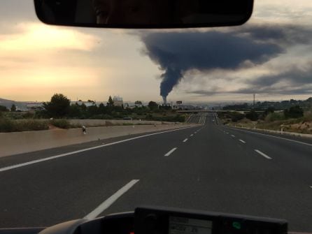 Incendio en el polígono industrial La RevaI