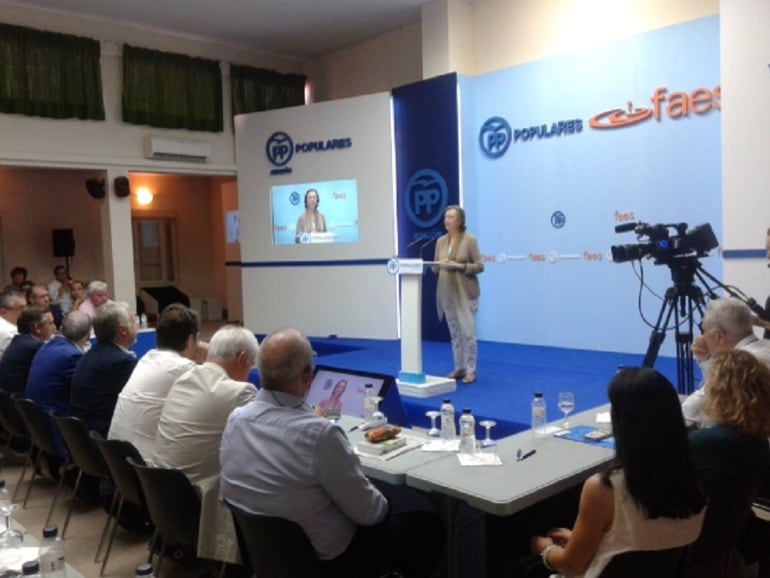 Luisa Fernanda Rudi, en la clausura de la Escuela de Verano del PP y la Fundación FAES