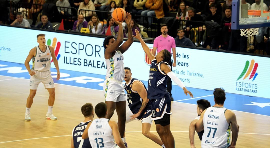 Els jugador locals no van trobar la forma de superar a l'equip asturià.