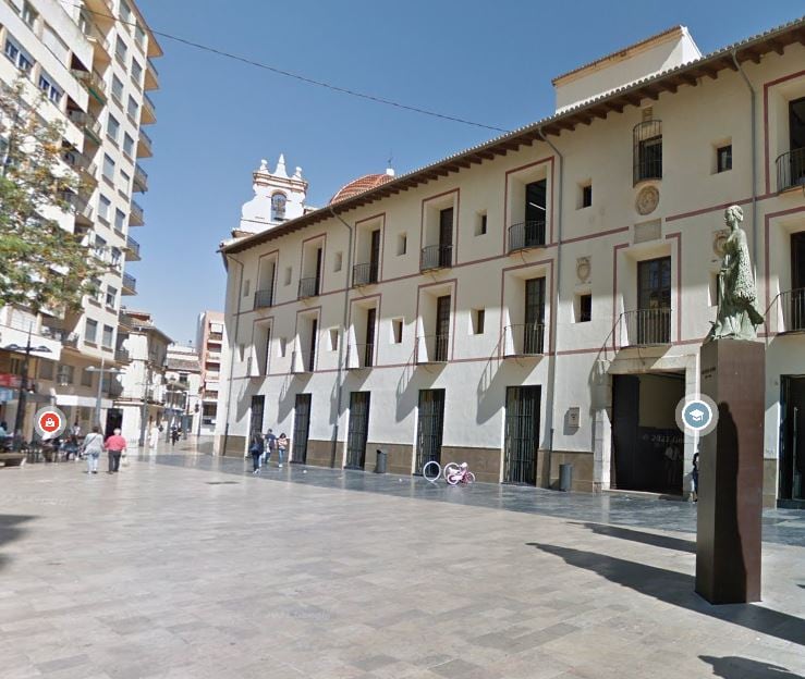 Plaza de las Escuelas Pías de Gandia.