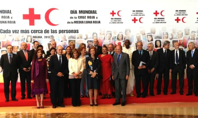 La reina ha presidido en Málaga los actos del día mundial de Cruz Roja y la Media Luna Roja.