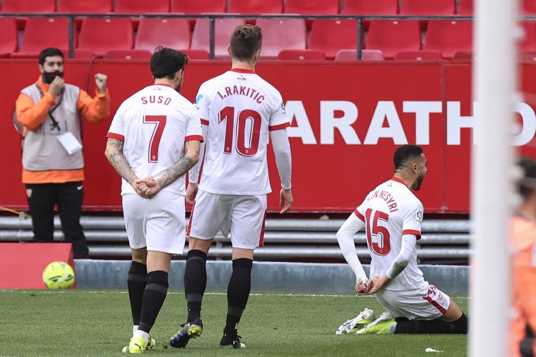 En Nesyri celebra uno de los tantos