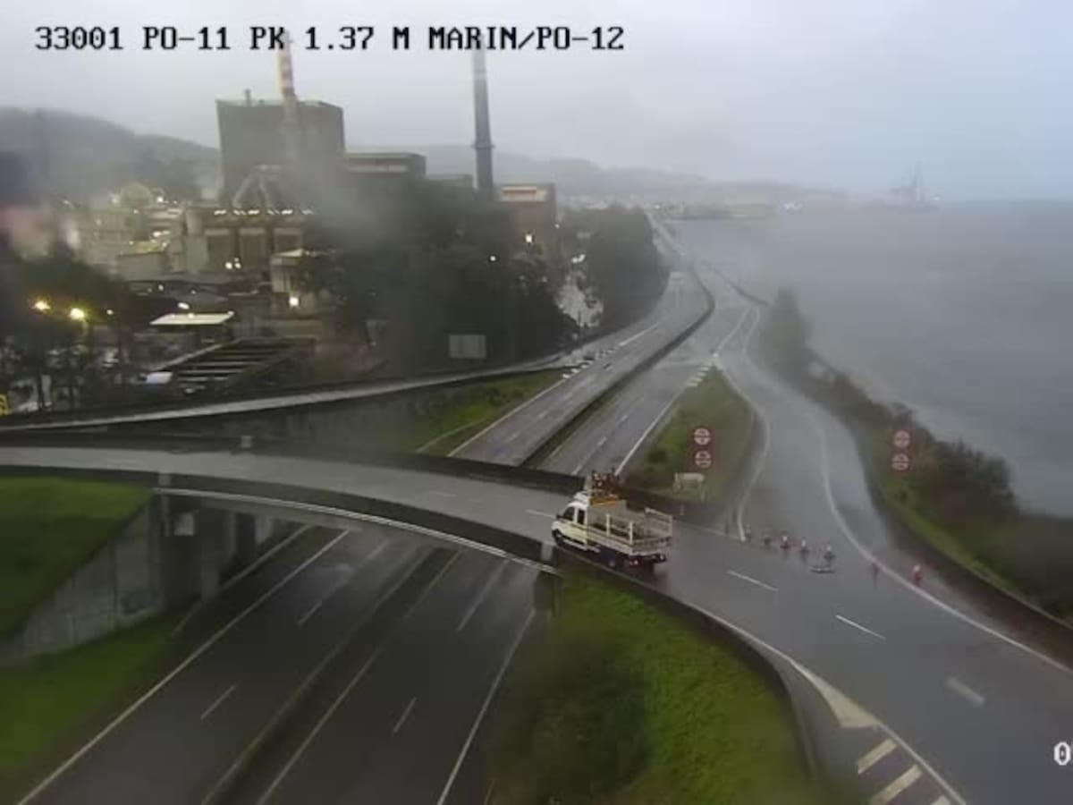 Suspendido el transporte en tren y alerta de tornado o manga marina en Pontevedra