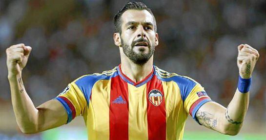 Negredo celebra su gol en Mónaco