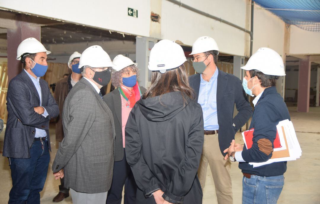 Visita a las obras de la nueva residencia universitaria de la UPCT