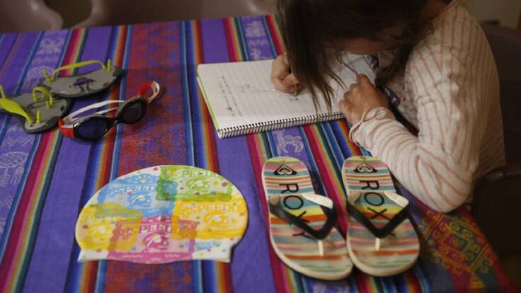 "Fue un choque muy grande": la niña trans a la que la Federación Catalana no quiere inscribir con las otras compañeras