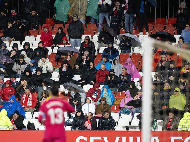 Aficionados del Algeciras en Sevilla