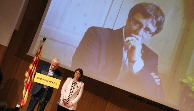 Puigdemont, en vodeoconferència des d&#039;Alemanya a l&#039;Ateneu Barcelonès