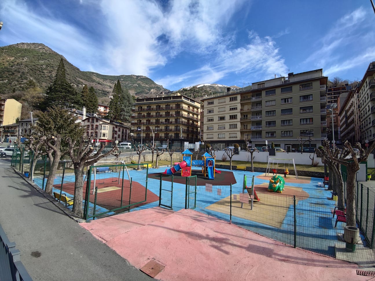 Zona de jocs del Prat Gran de Sant Julià de Lòria.